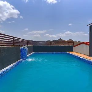 Mangal & Pool Hotel